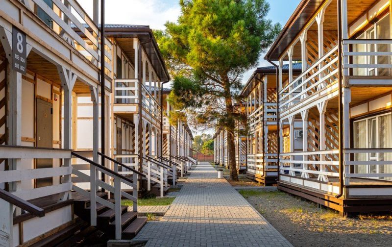 Отель "Золотые пески" (бывш. "Кудры")